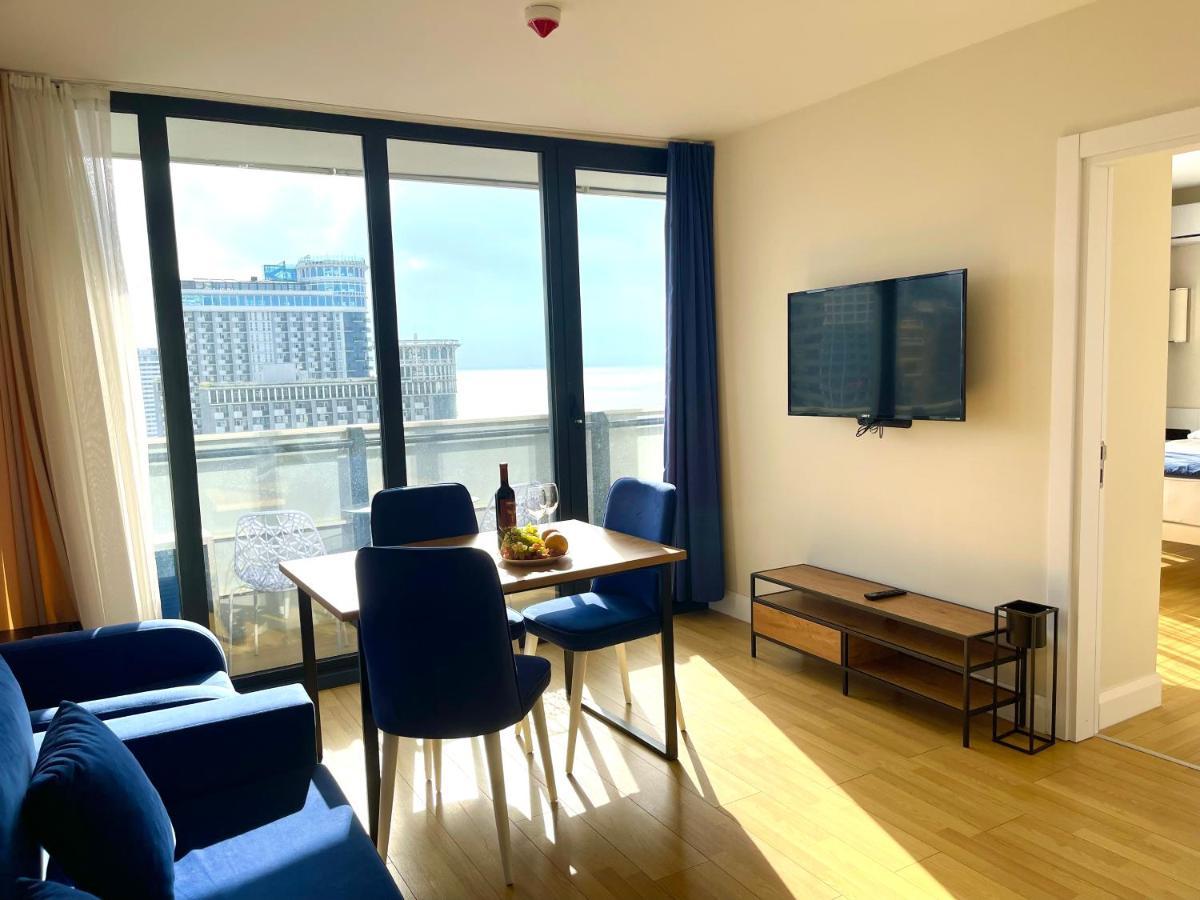 Hellobatumi Aparthotel Εξωτερικό φωτογραφία