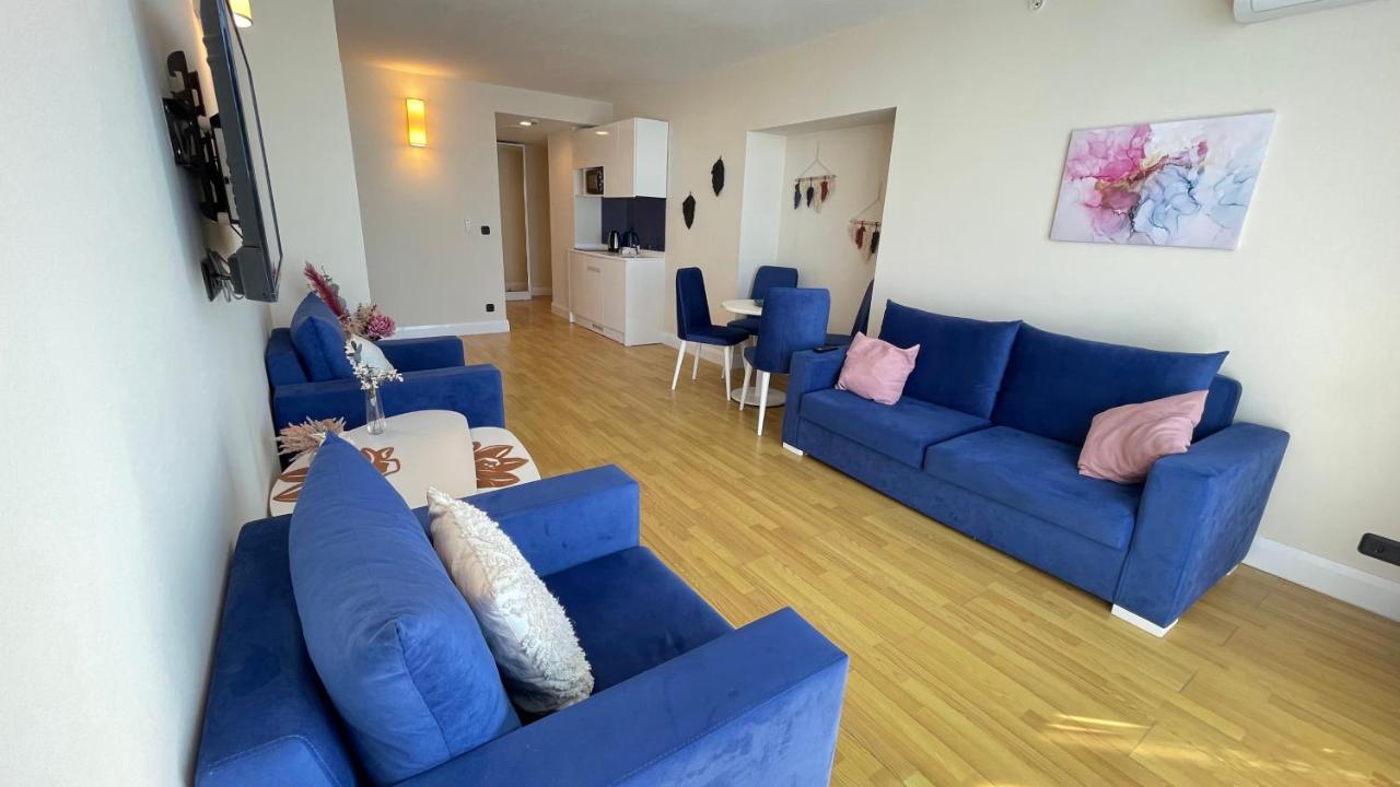 Hellobatumi Aparthotel Εξωτερικό φωτογραφία