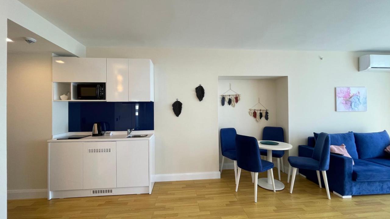 Hellobatumi Aparthotel Εξωτερικό φωτογραφία
