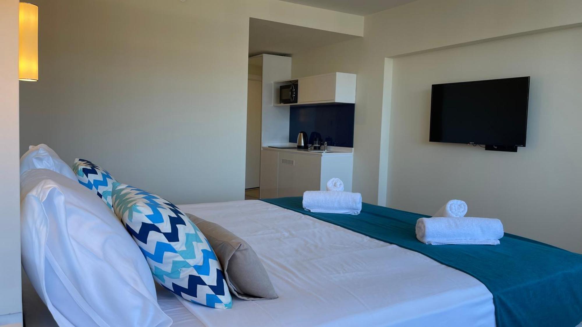 Hellobatumi Aparthotel Δωμάτιο φωτογραφία